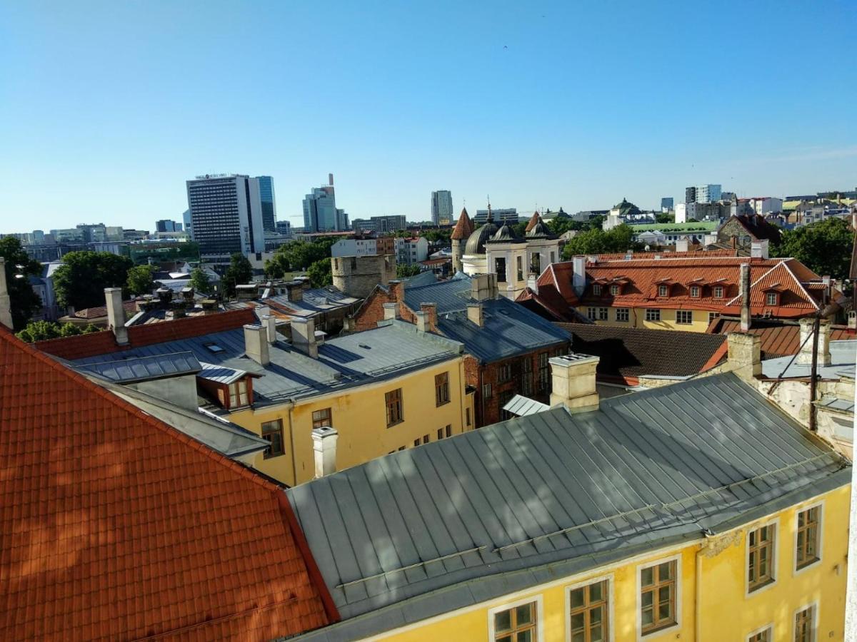 Cozy Oldtown Studio With Magnific City View Talin Exterior foto