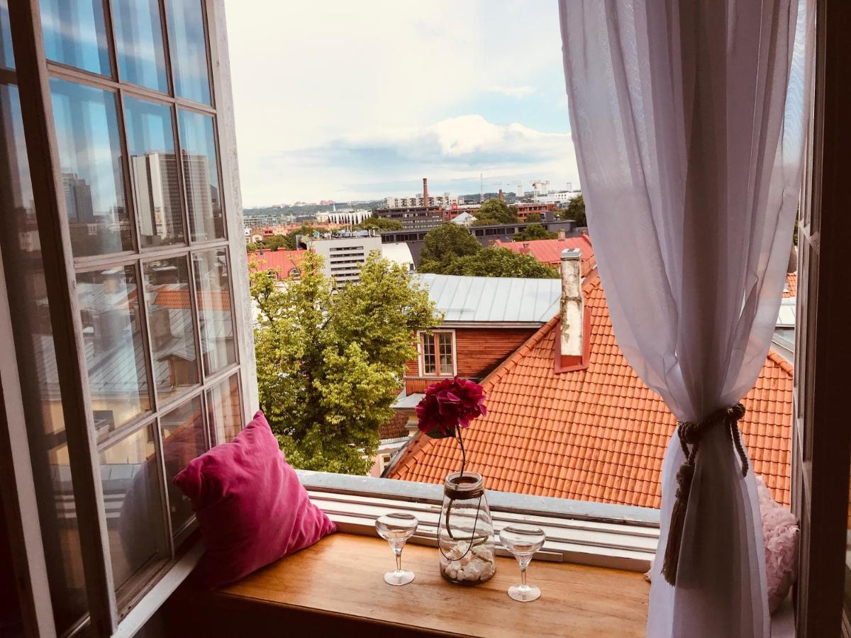 Cozy Oldtown Studio With Magnific City View Talin Exterior foto